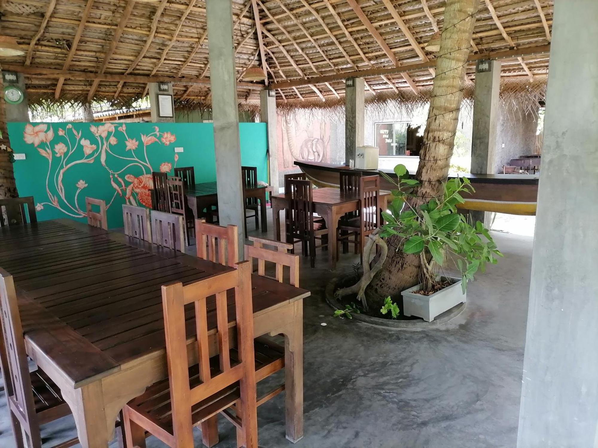 Werala Beach Resort 칼피티야 외부 사진