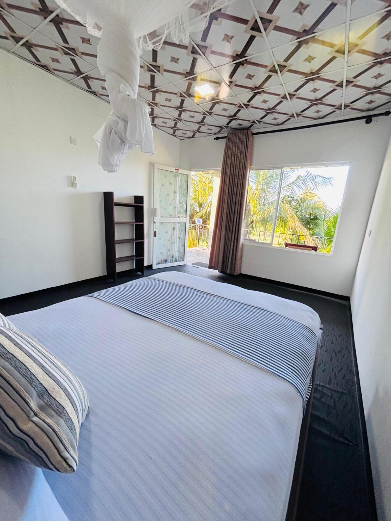 Werala Beach Resort 칼피티야 외부 사진